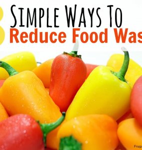 8 simple ways to reduce food waste. Save money by throwing less food away - here are some practical tips to achieve just that! #frugality #frugal #food