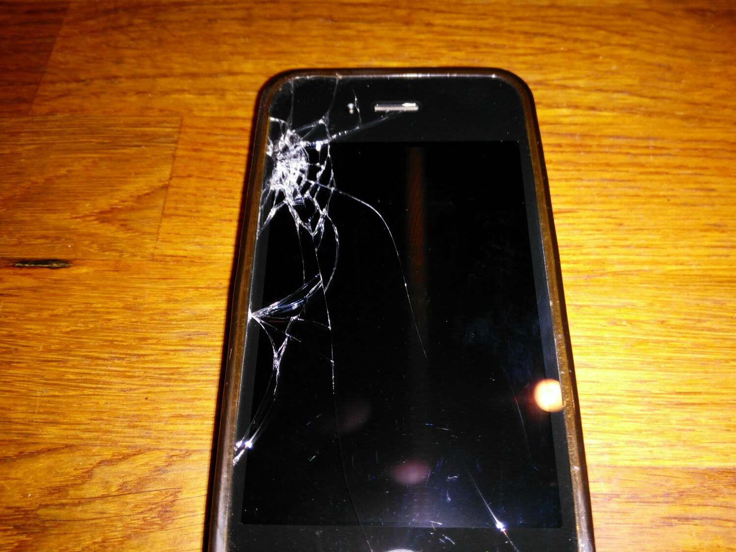 fm-may-broken-iphone